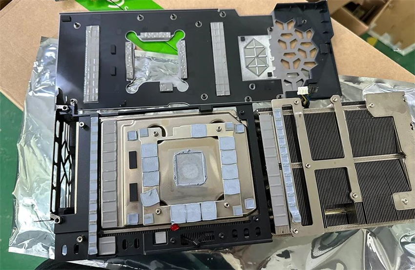 Rtx 4090 24GB 그래픽 카드 노트북 데스크탑  - Rtx 4090 24Gb Graphics Card 리뷰 및 가격